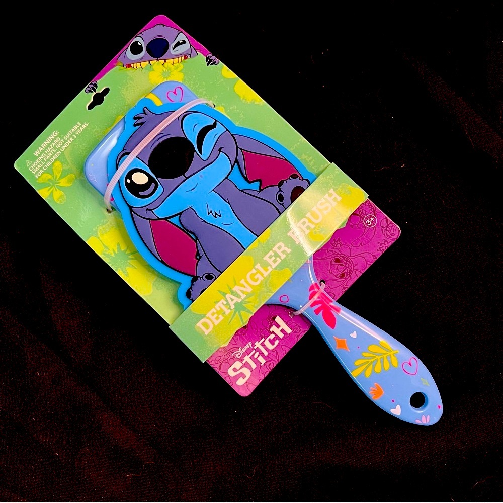 Disney Stitch Detangler Brush